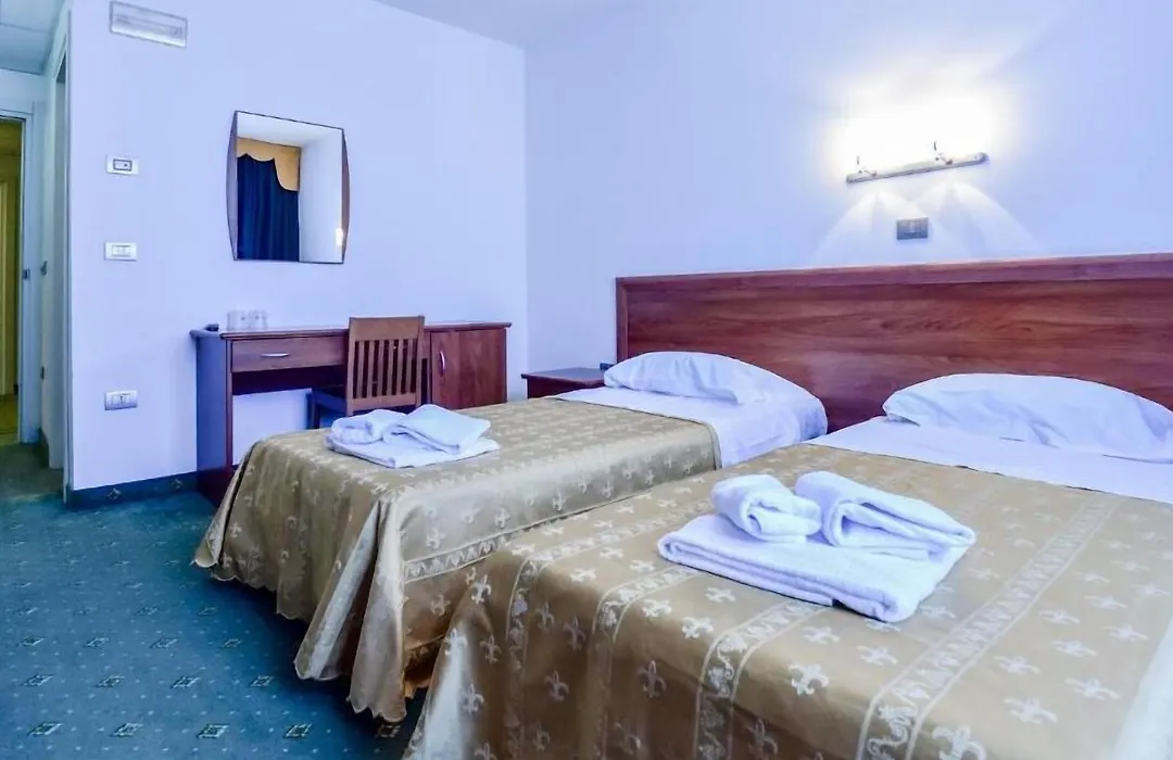 Standard Hotel Udine-1
