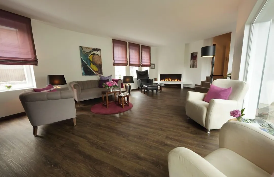 Romantik Hotel Neuhaus-1