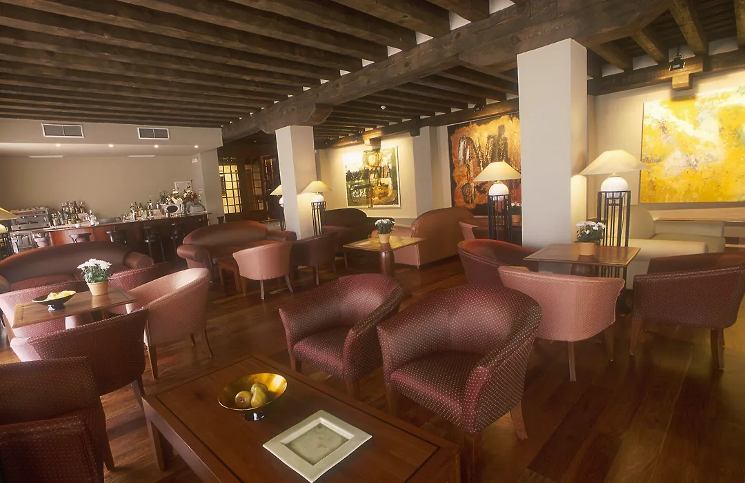 Hotel El Rancho-1