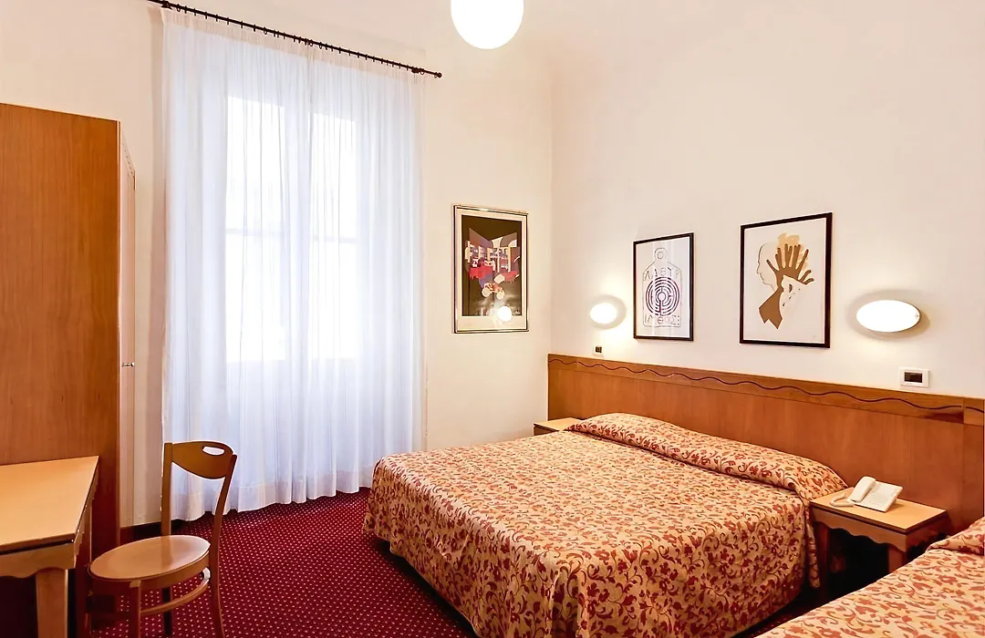 Hotel Nuova Italia-1