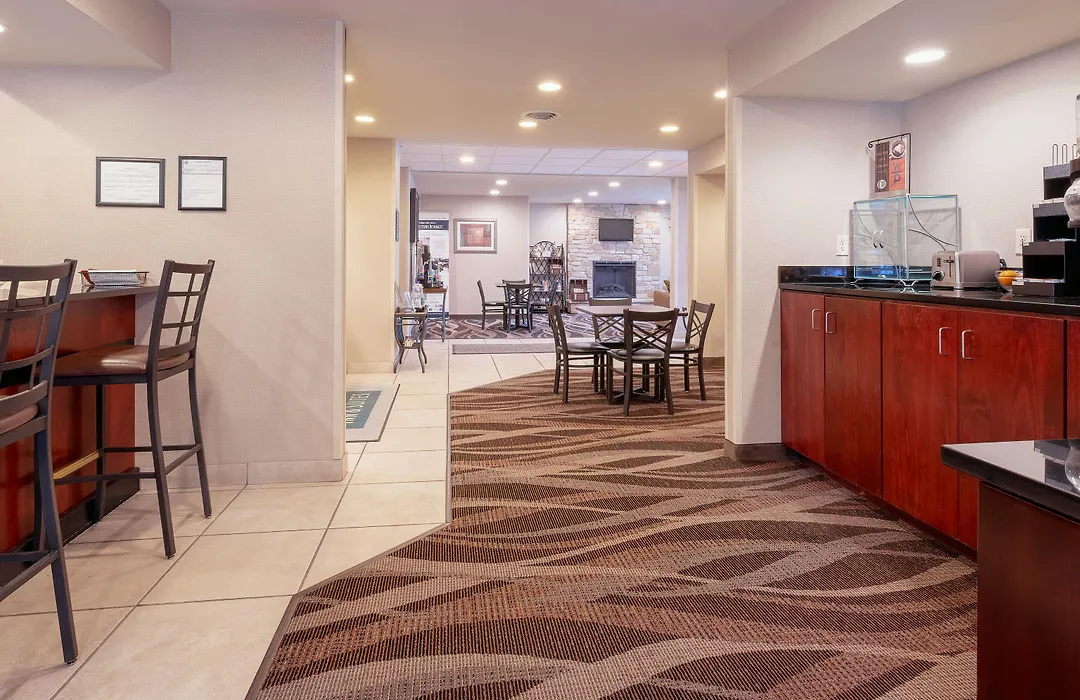 Cobblestone Inn & Suites - Durand-1