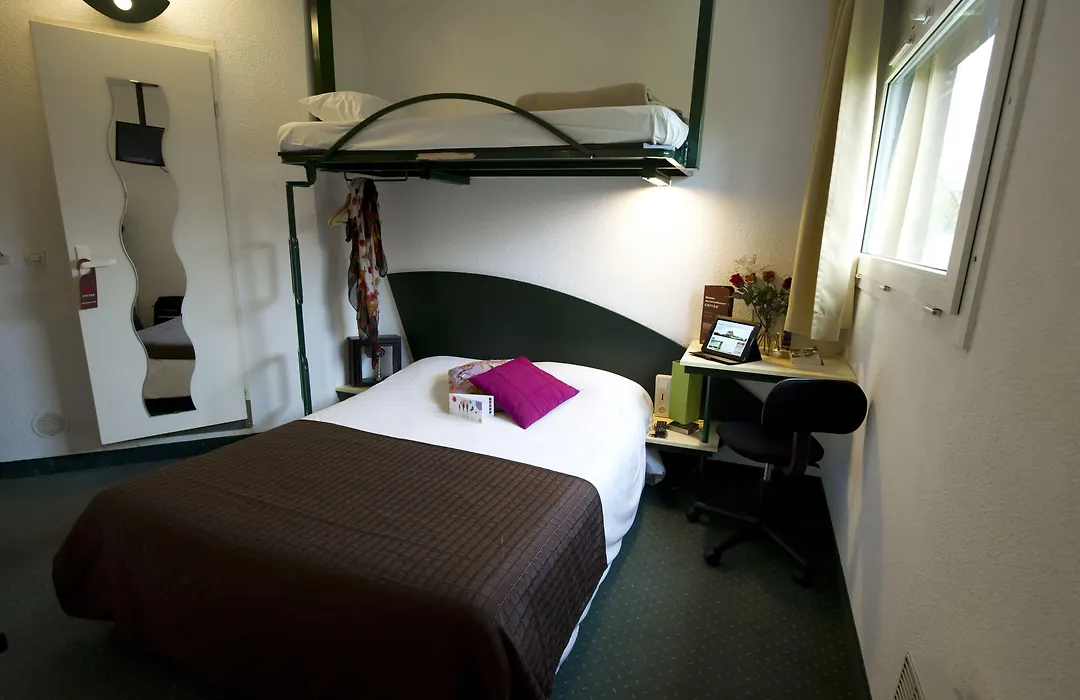 Hôtel Cerise Auxerre-1