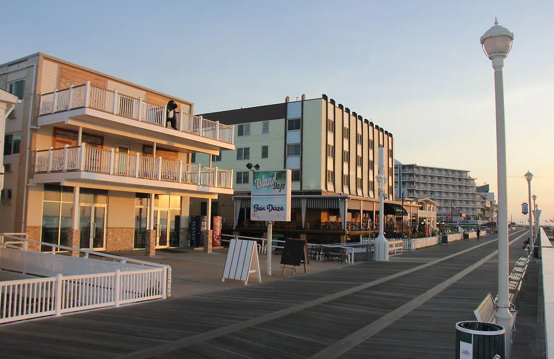 Safari Hotel Boardwalk-1