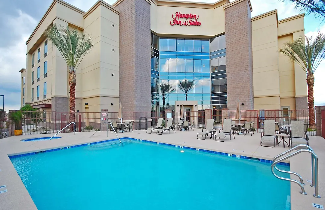 Hampton Inn & Suites Phoenix/Gilbert-1