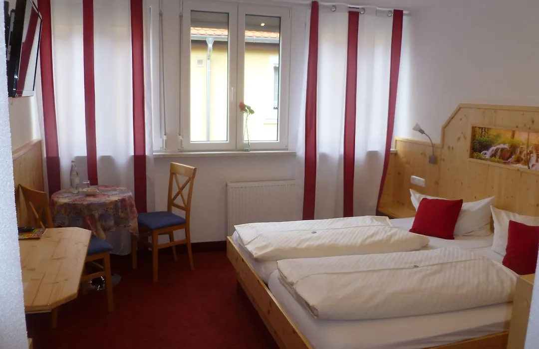 Hotel Wilder Mann-1