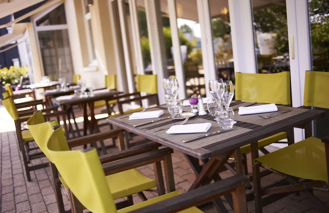 Hotel Restaurant Du Parc Saumur Logis Elégance-1