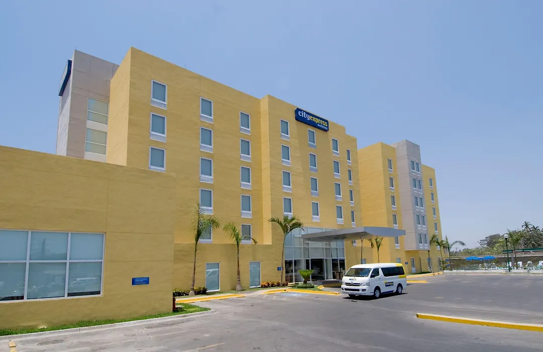 City Express By Marriott Lazaro Cardenas-1