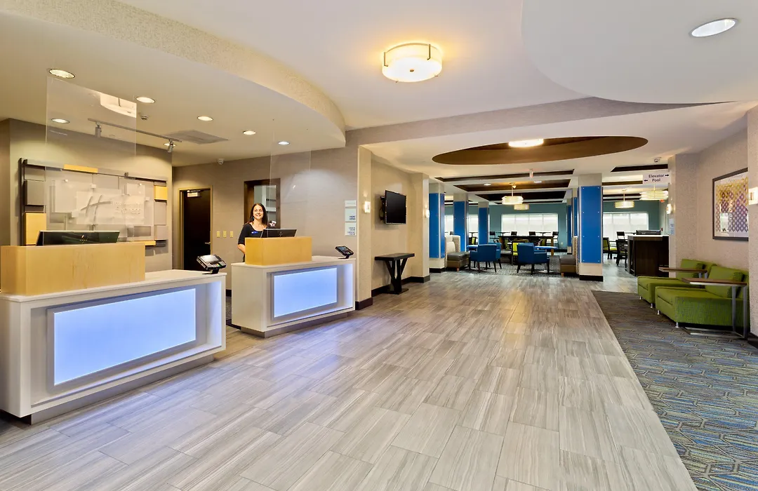 Holiday Inn Express Hotel & Suites Largo-Clearwater By Ihg-1