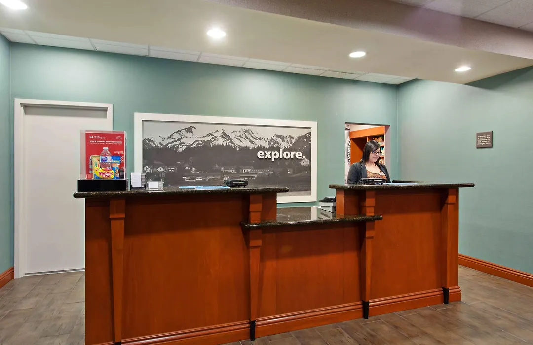 Hampton Inn & Suites Clovis Airport North-1