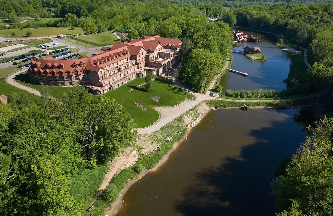 Dolina Charlotty Resort&Spa-1