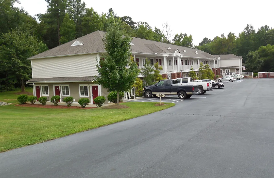 Affordable Suites Salisbury-1