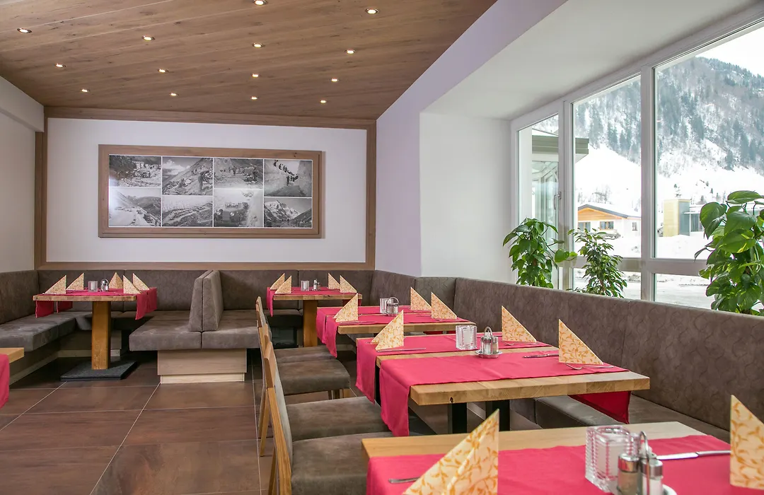 Hotel-Restaurant Lampenhaeusl-1