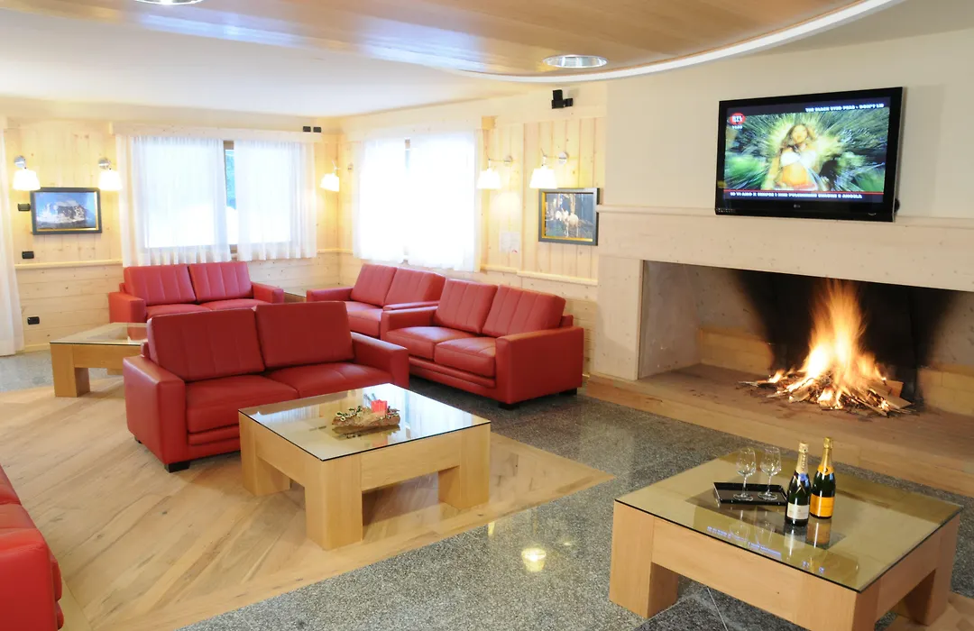 Hotel Garni Pegrà-1