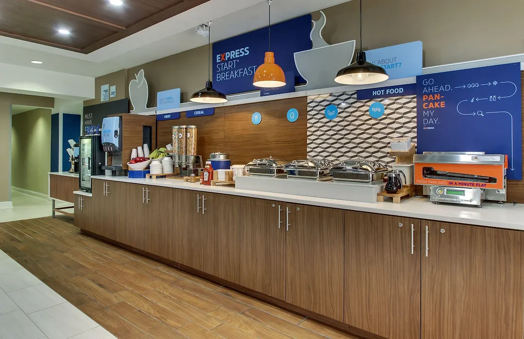 Holiday Inn Express & Suites Columbus - Ft Benning Maingate By Ihg-1