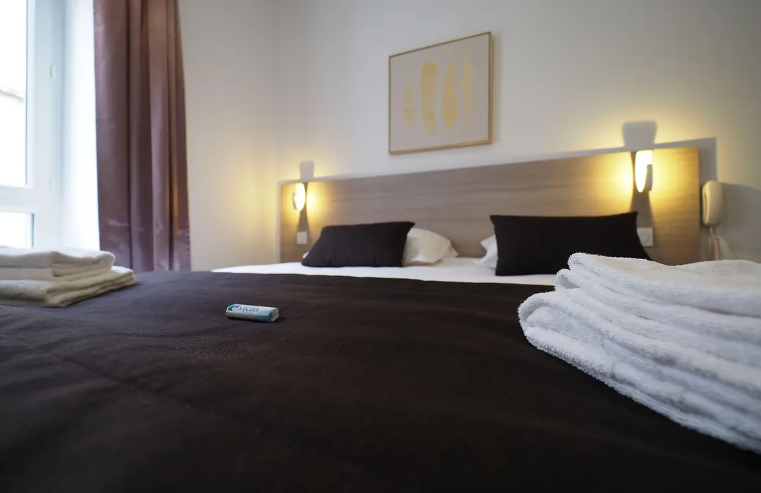 Hôtel Le Biarritz - Vichy-1