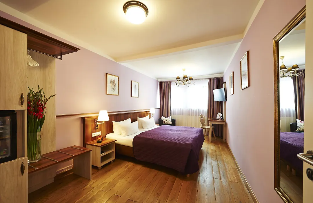 Hotel Elch-1