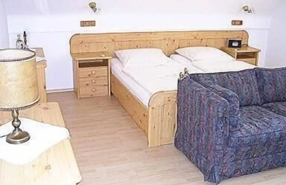 Landhotel Niederthaeler Hof-1