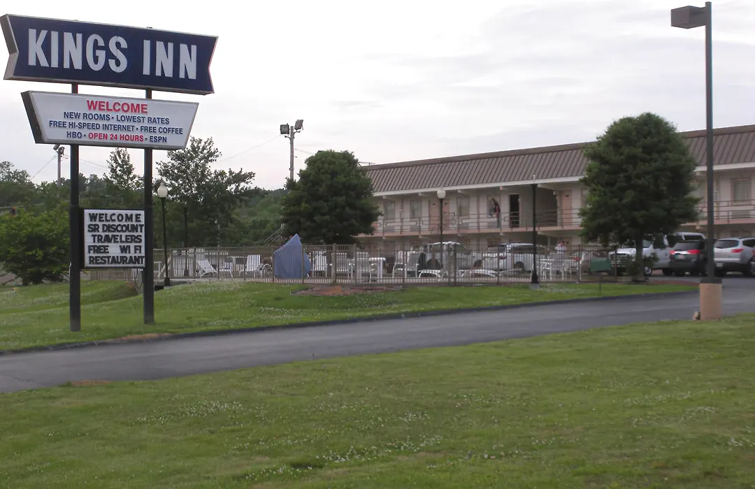 Kings Inn-1