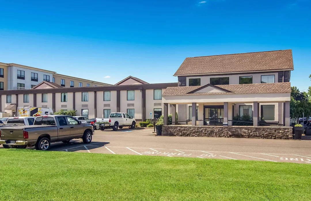 Best Western Dutch Valley Inn-1