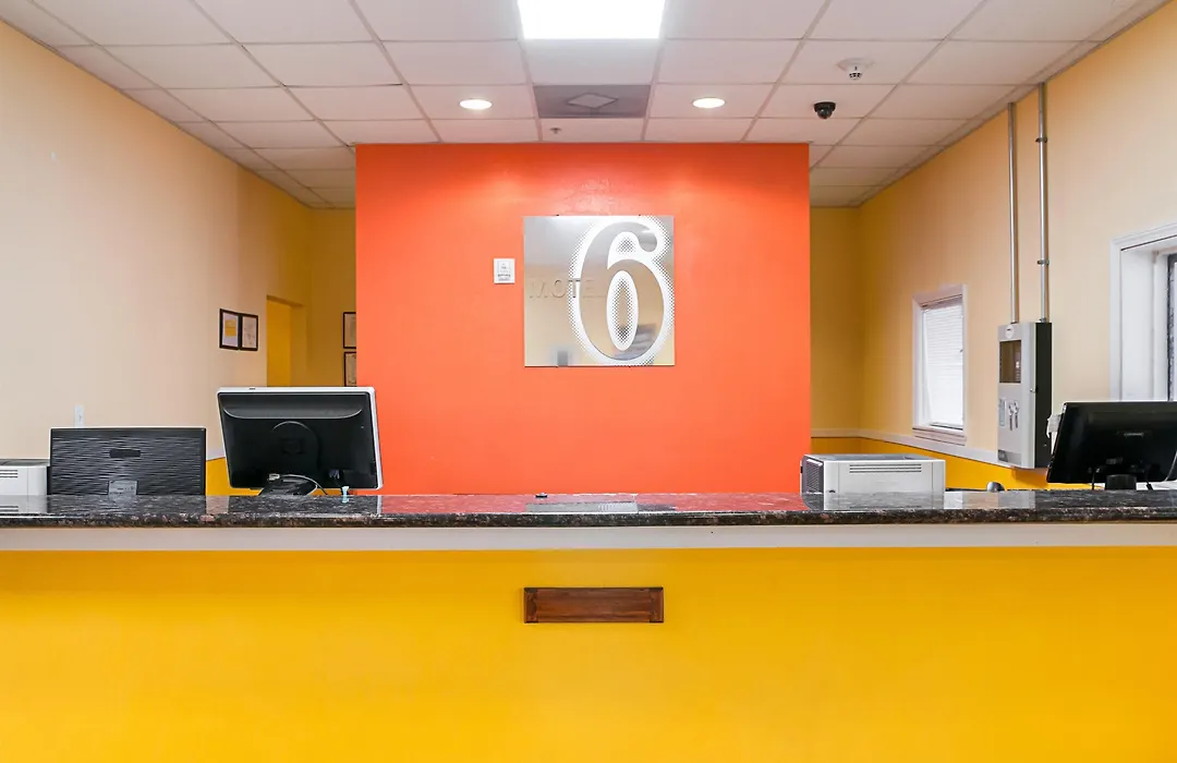 Motel 6-New Orleans, La - Near Downtown-1