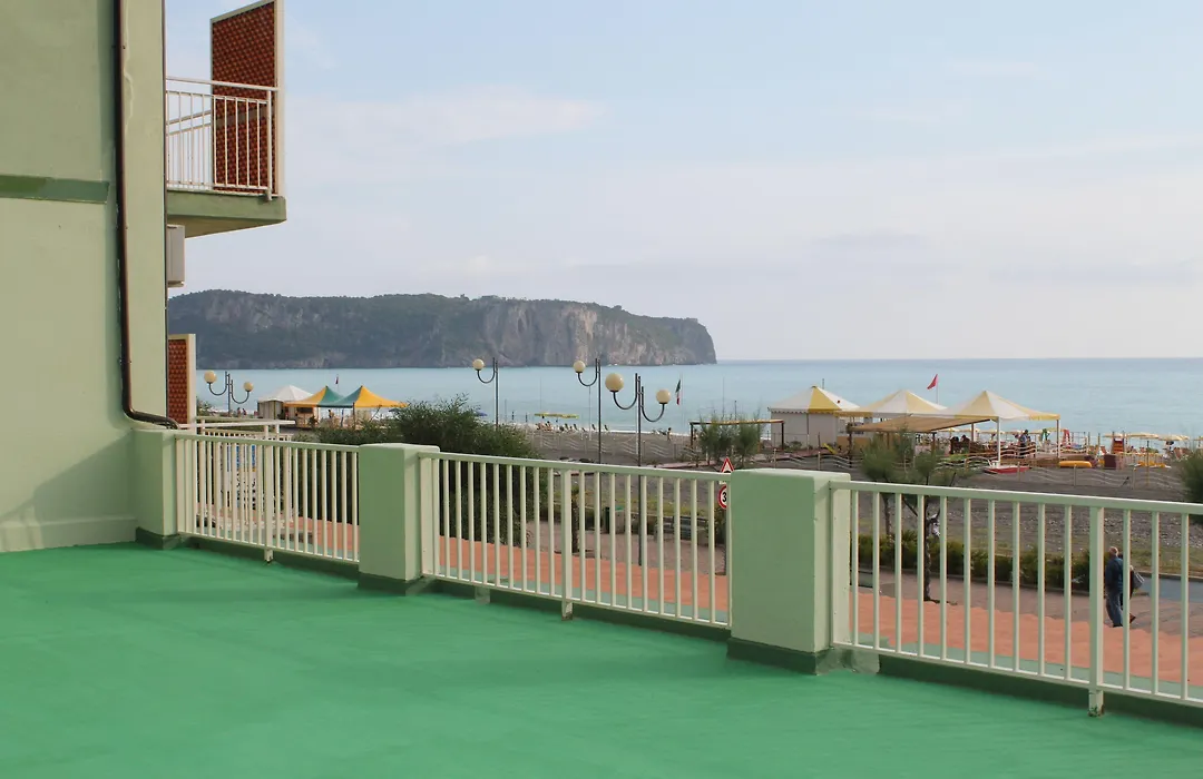 Hotel Germania-1