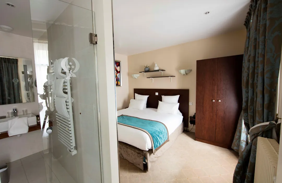 Queens Boutique Hotel-1