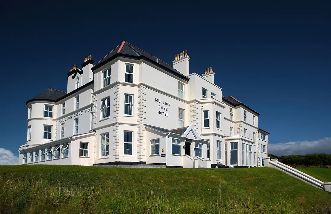 Mullion Cove Hotel & Spa-1