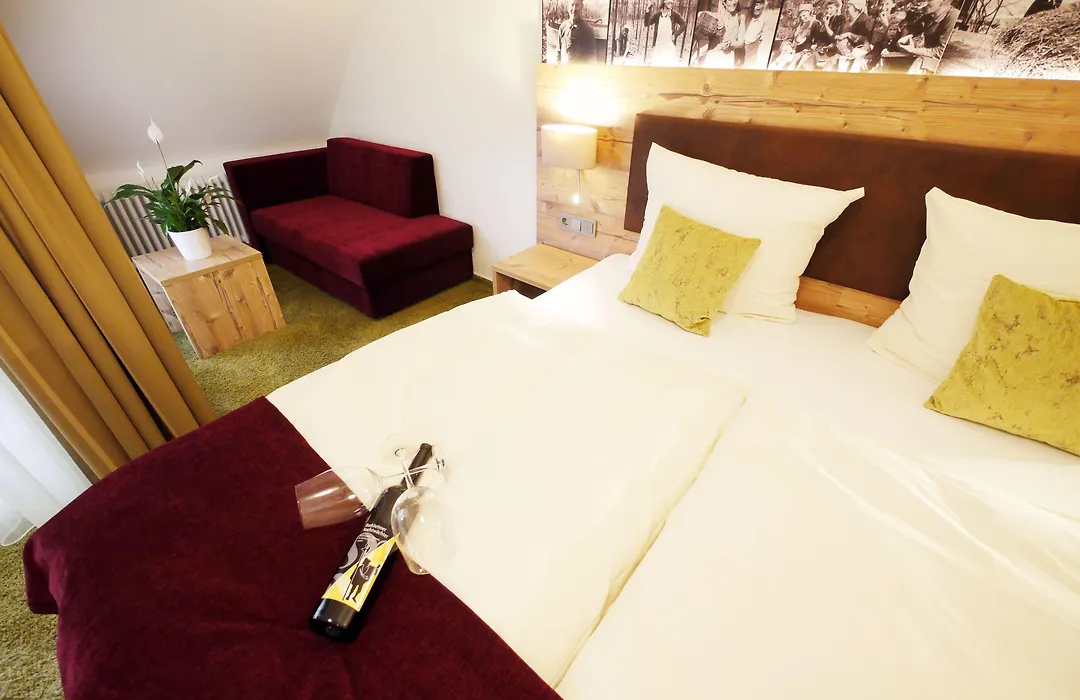Kreuz-Post Hotel-Restaurant-SPA-1