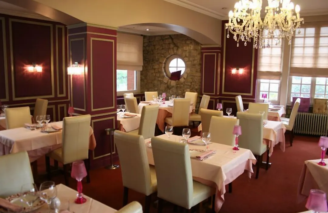 Logis Hôtel Restaurant l'Auberge Normande-1