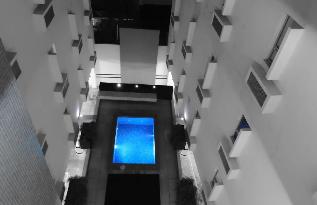 Nu Hotel-1