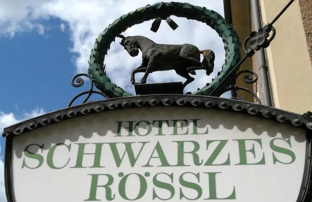 Hotel Schwarzes Rössl-1
