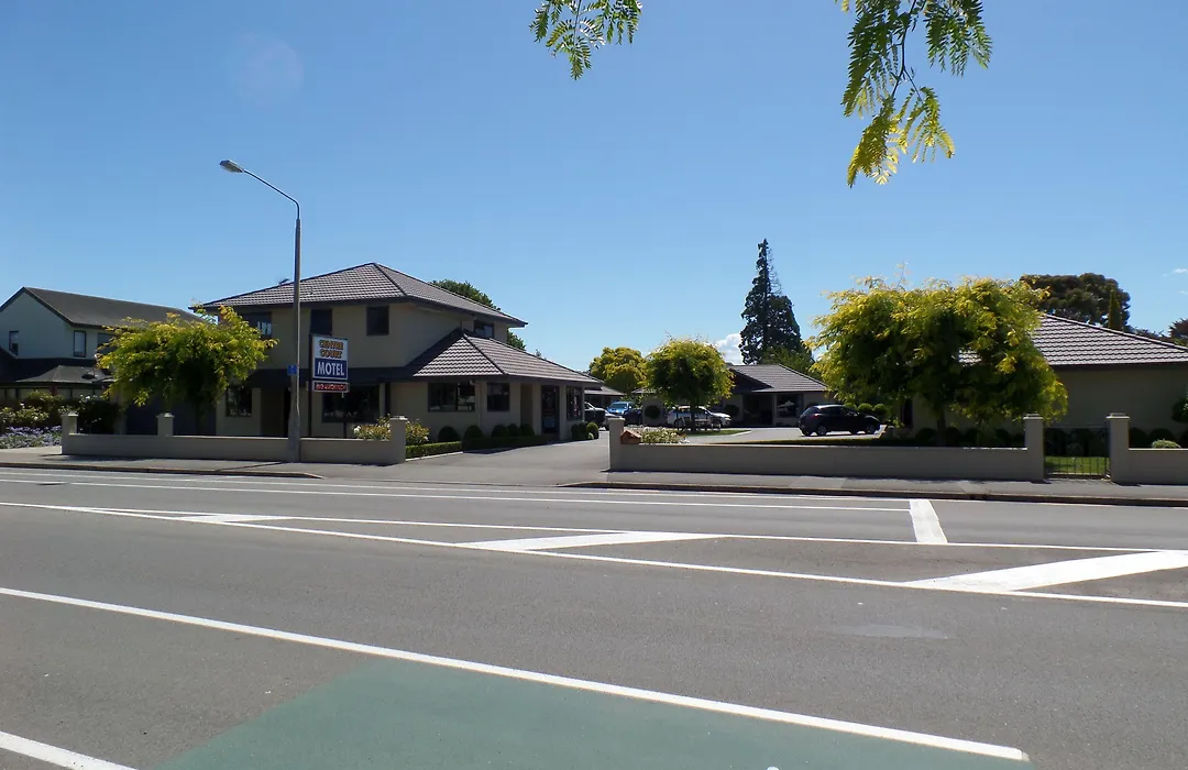 Centre Court Motel-1