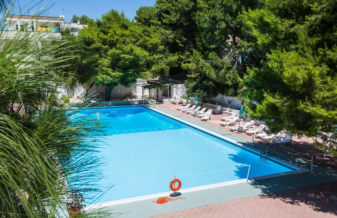 Hotel Mediterraneo-1