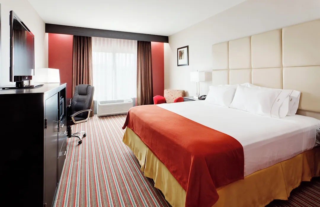 Holiday Inn Express & Suites Northeast By Ihg-1
