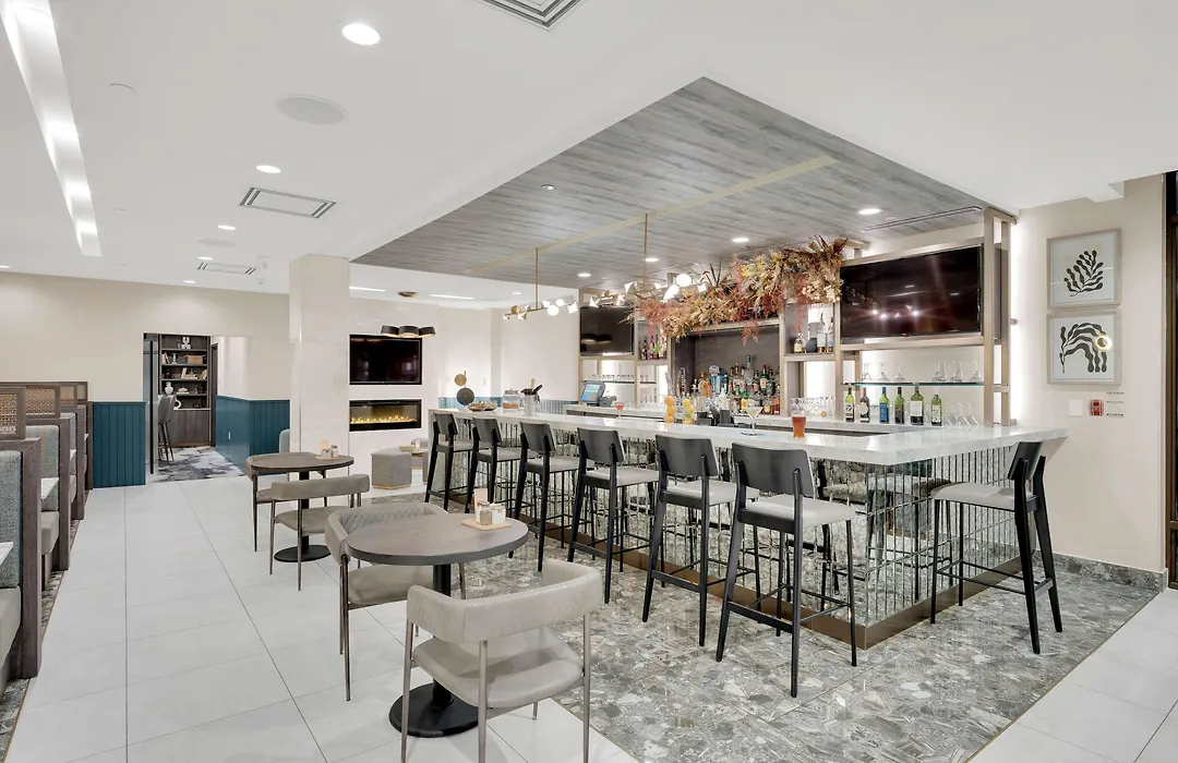 Hilton Garden Inn Toronto/Brampton-1
