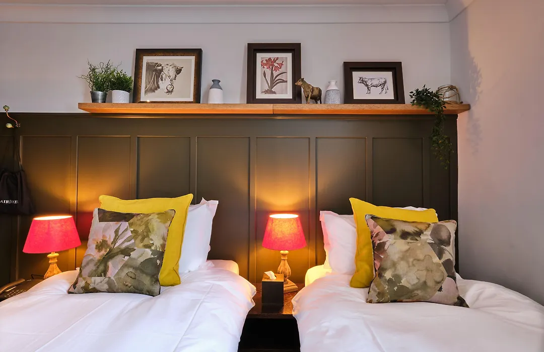 The Bulls Head Hotel-1