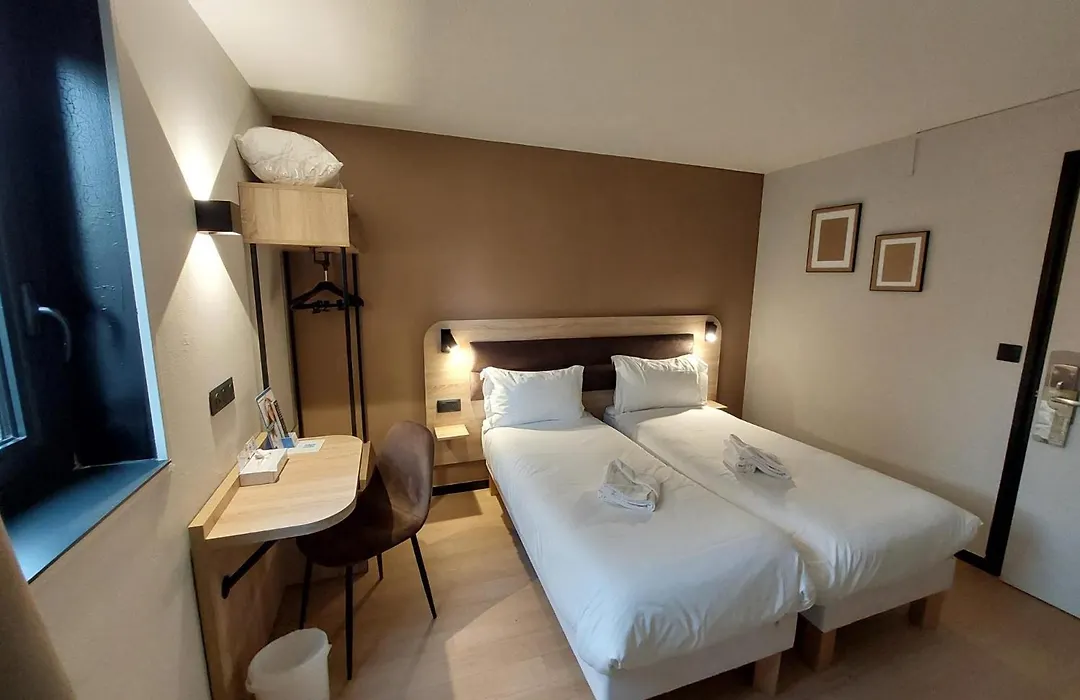Brit Hotel Confort Rouen Centre-1