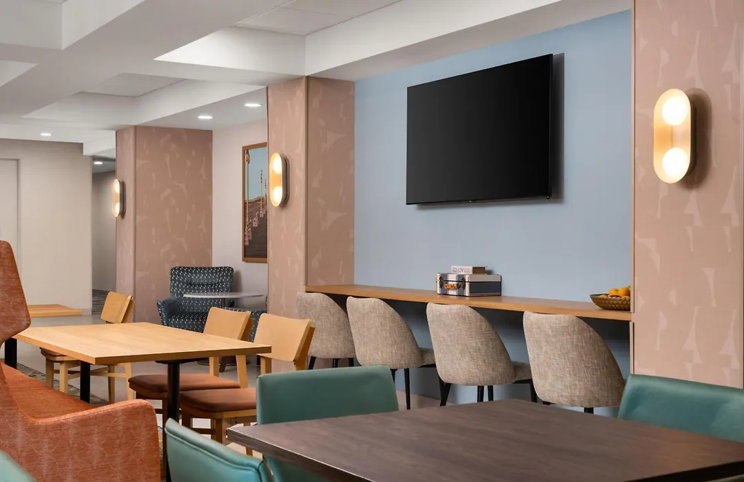 Hampton Inn Neptune-1