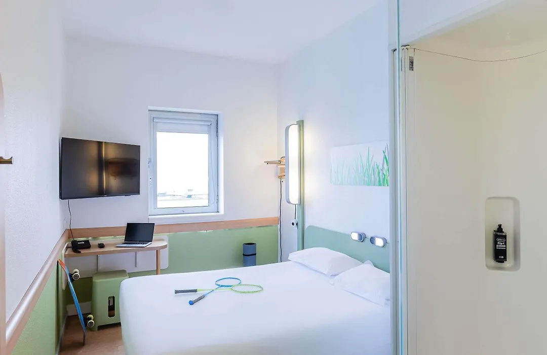 Hotel Ibis Budget Porto Gaia-1