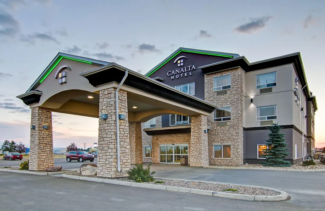 Canalta Hotel Shaunavon-1