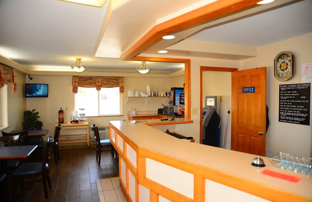 Budget Inn Express-1