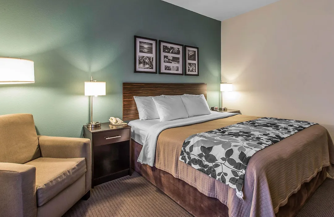 Sleep Inn & Suites Clintwood-1