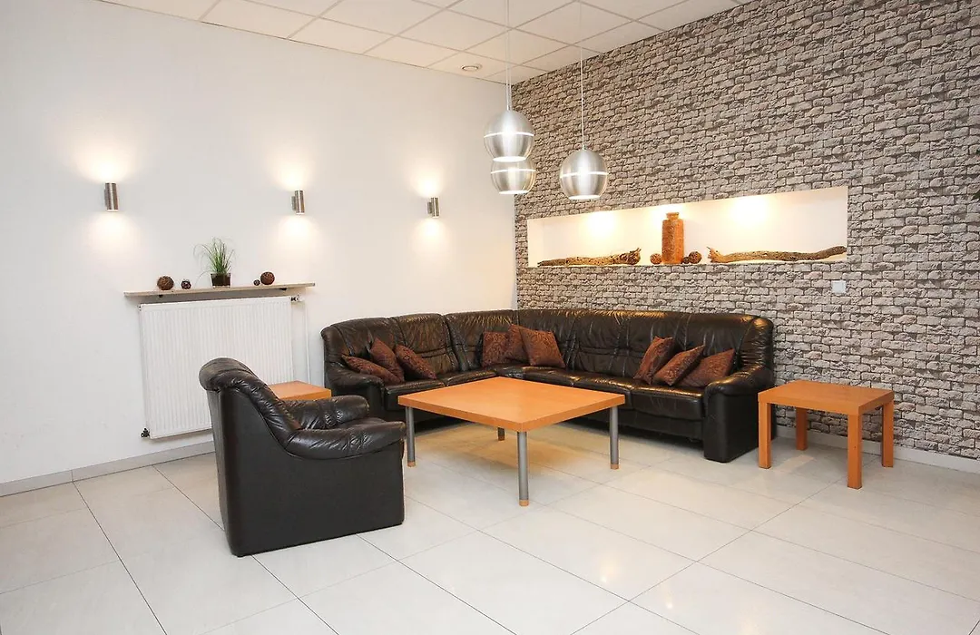 Hotel Berliner Ring-1
