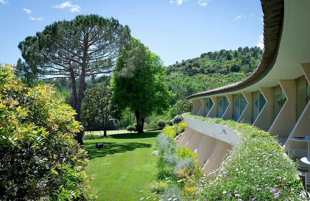 Hotel Restaurant La Vague de Saint Paul&Spa-1