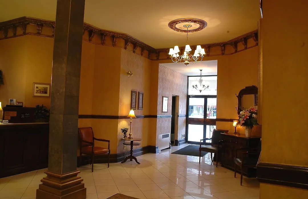 Hotel Senator-1