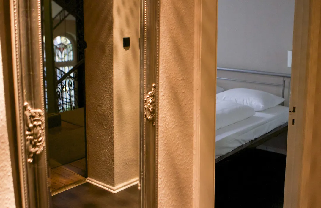 Arthotel Connection-1