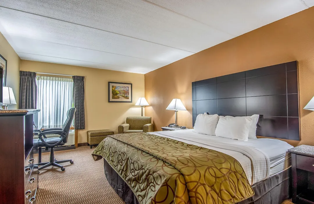 Quality Inn Tully I-81-1