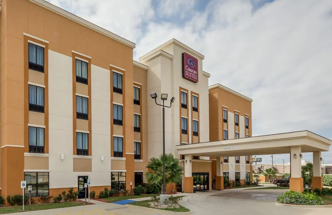 Comfort Suites Cotulla Near I-35-1