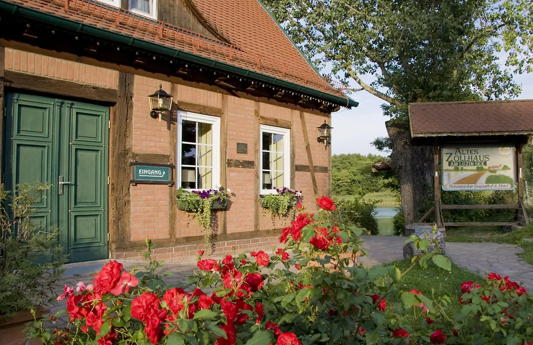 Romantischer Seegasthof&Hotel Altes Zollhaus-1