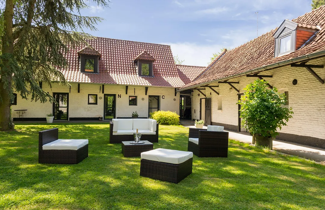 La Ferme Blanche, The Originals Relais-1